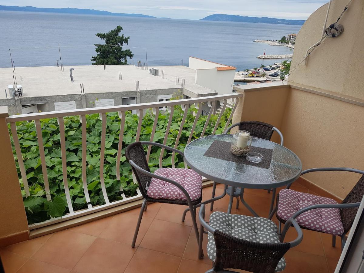 Vila Nives Podgora Exterior photo